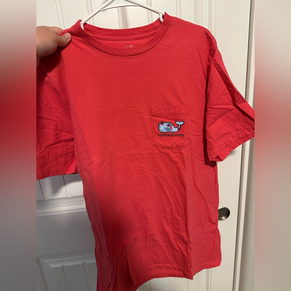 VV Tee - Picture 2 of 2